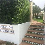 アパート Bajo En Primera Linea De Playa *