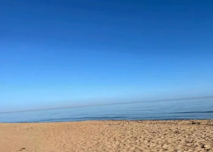 Bajo En Primera Linea De Playa アパート *