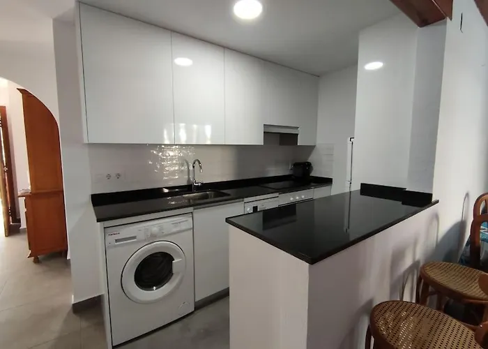 Bajo En Primera Linea De Playa デニア